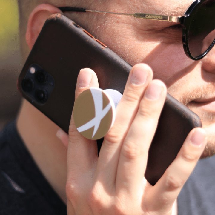 Eagles' Wings Phone Grip Socket